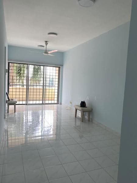 Pangsapuri untuk Disewa di Suria Kipark Damansara - Yau Thai Soo - Living Room - PropertyGuru.com.my