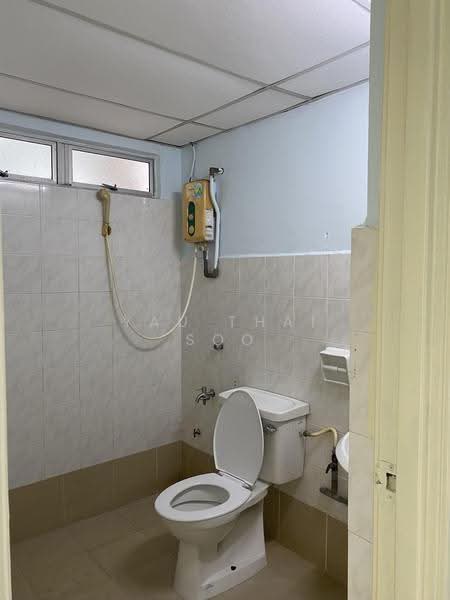 Pangsapuri untuk Disewa di Suria Kipark Damansara - Yau Thai Soo - Bathroom - PropertyGuru.com.my