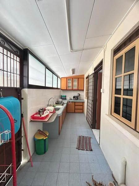 Rumah Teres 2-Tingkat untuk Dijual di Taman Silibin (Ipoh) - Sam . - Kitchen - PropertyGuru.com.my