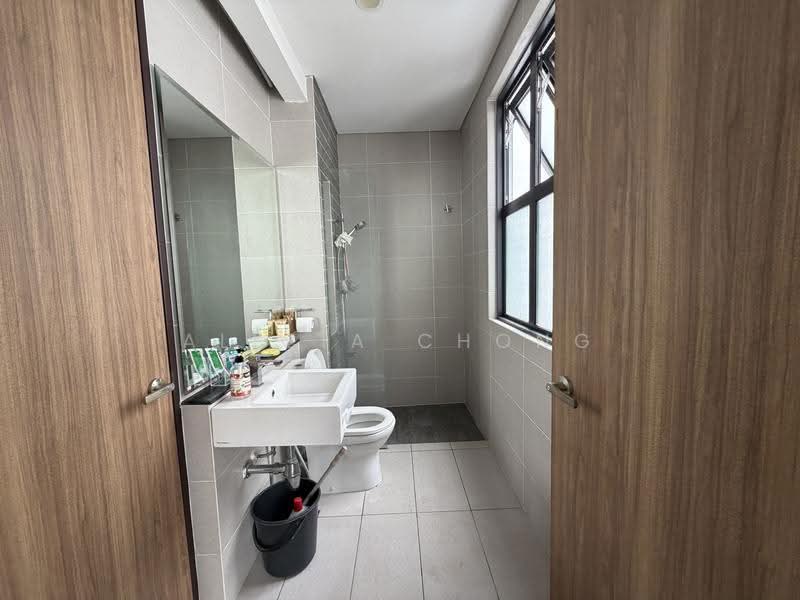 Rumah Berkembar untuk Dijual di Elmina (Shah Alam) - Alicia Chong - Bathroom - PropertyGuru.com.my