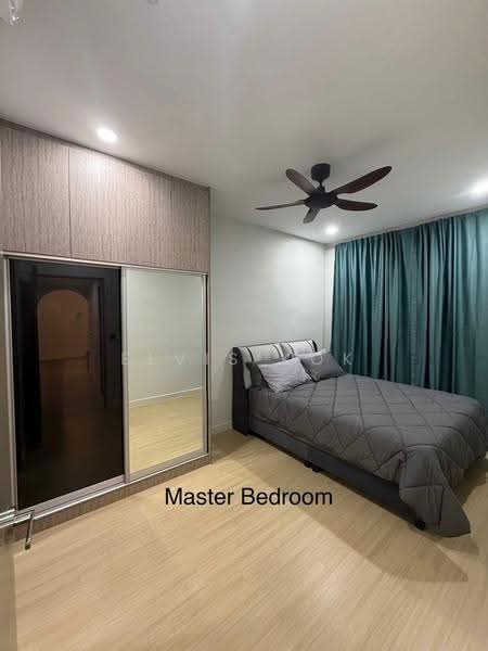 Kediaman Servis untuk Dijual di M Arisa - Elvis Kok - Master Bedroom - PropertyGuru.com.my