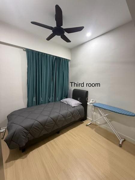 Kediaman Servis untuk Dijual di M Arisa - Elvis Kok - Bedroom - PropertyGuru.com.my