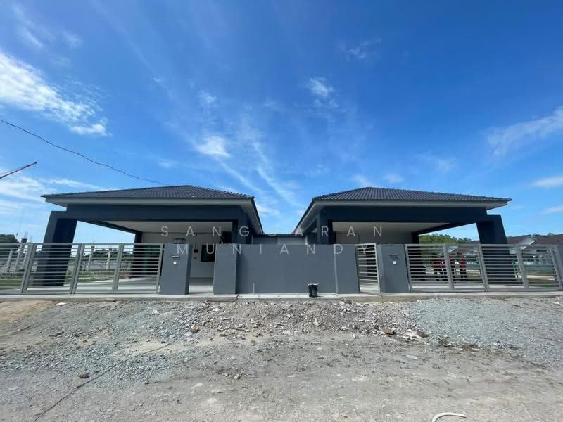Rumah Berkembar untuk Dijual di Rumah Setingkat Semi-D di Sungai Petani Kedah (Sungai Petani) - Sanggaran Muniandy - Exterior - PropertyGuru.com.my