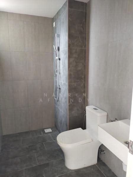 Service Residence for Rent at Residensi Dian II - Nazrin Affendy - Bathroom - PropertyGuru.com.my