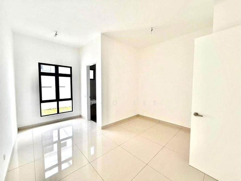 Semi-Detached House for Sale in Setia Tropika (Johor Bahru) - Coco Lee - Interior - PropertyGuru.com.my