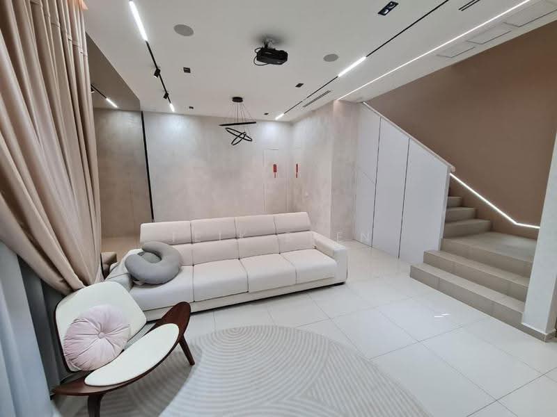 Cluster House for Sale in Taman Ekoflora (Johor Bahru) - Teik Shen - Living Room - PropertyGuru.com.my