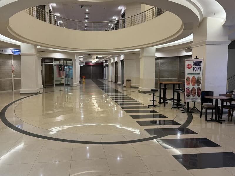 Retail Space untuk Dijual di Seksyen 14 (Petaling Jaya) - Joey Tan - Corridor - PropertyGuru.com.my
