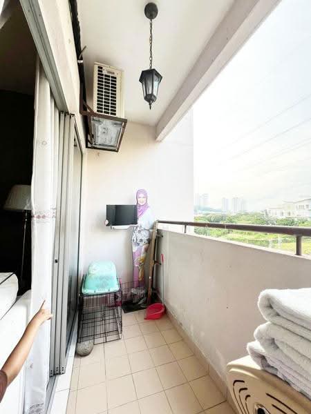 Pangsapuri untuk Dijual di Desa Saujana - ITA AHMAT - Balcony - PropertyGuru.com.my