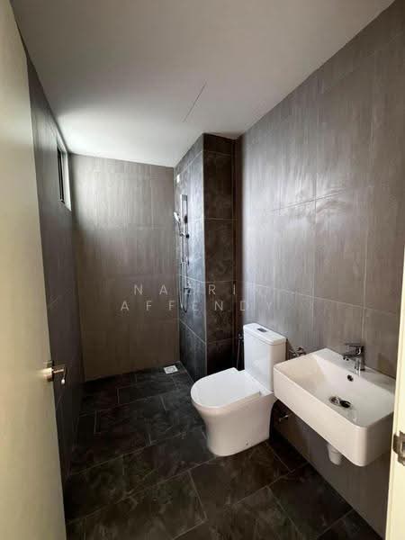Townhouse for Rent in Seksyen 13 (Shah Alam) - Nazrin Affendy - Bathroom - PropertyGuru.com.my