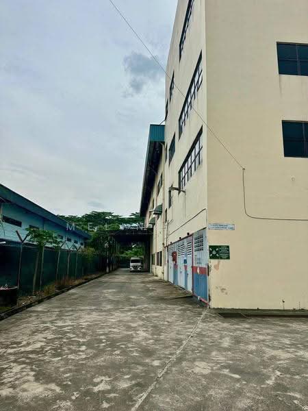 Kilang Terpisah untuk Dijual di Kawasan Perindustrian Tampoi (Johor Bahru) - Melinda Ee - Exterior - PropertyGuru.com.my