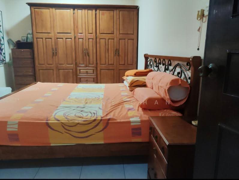 Rumah Berkembar untuk Dijual di Taman Rinting (Masai) - Elaine Chan - Bedroom - PropertyGuru.com.my