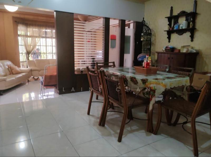 Rumah Berkembar untuk Dijual di Taman Rinting (Masai) - Elaine Chan - Living Room - PropertyGuru.com.my
