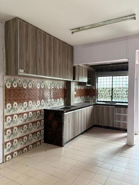 Rumah Flat untuk Disewa di Desa Permai Indah Flat - Kaze Kang - Kitchen - PropertyGuru.com.my