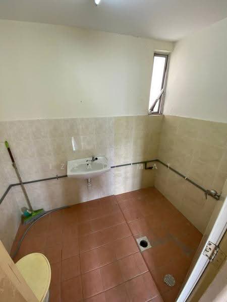 Condominium for Sale at Juta Mines - Izzati Mat - Bathroom - PropertyGuru.com.my