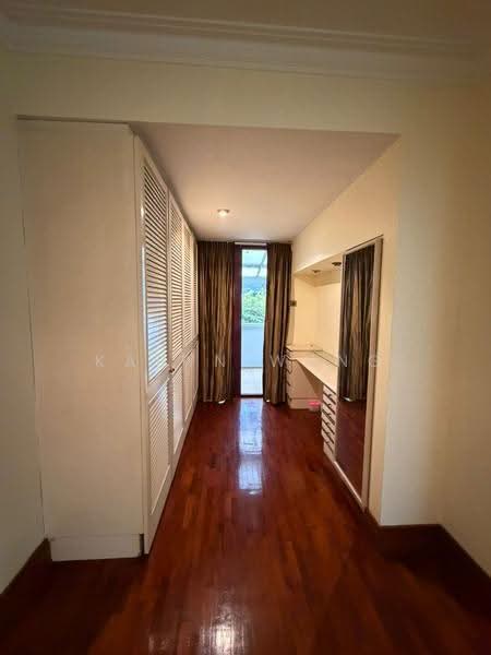 Kondominium untuk Dijual di Fernlea Court - Karyn Wong - Corridor - PropertyGuru.com.my