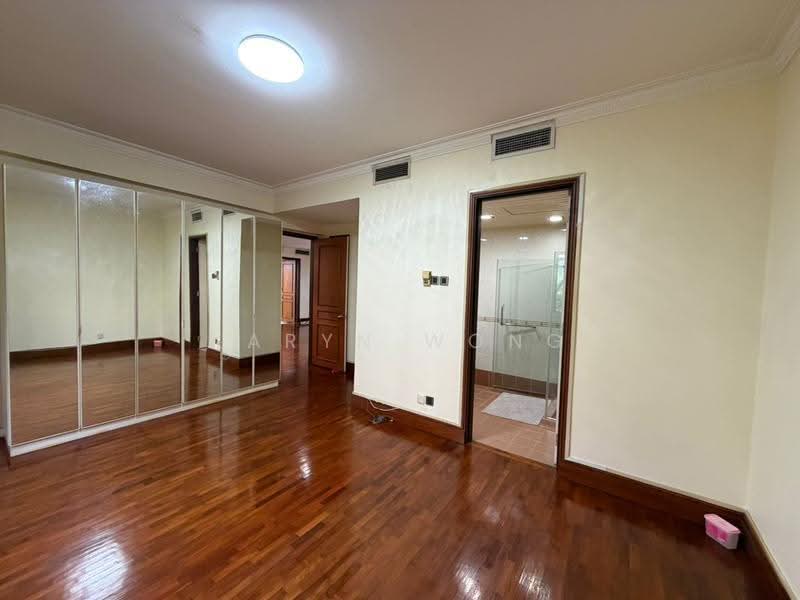 Kondominium untuk Dijual di Fernlea Court - Karyn Wong - Bedroom - PropertyGuru.com.my