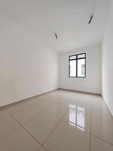 2-storey Terraced House for Sale in Bandar Seri Alam (Masai) - Winson Tan - PropertyGuru.com.my