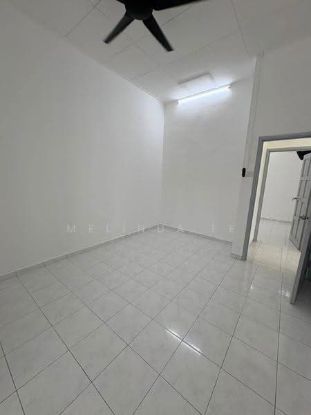 1-storey Terraced House for Sale in Taman Puteri Park 3 (Ulu Tiram) - Melinda Ee - Interior - PropertyGuru.com.my