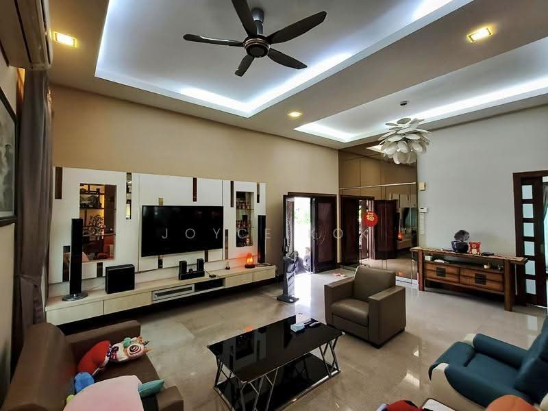 Bungalow House for Sale in Subang Heights (Subang Jaya) - Joyce Kok - Living Room - PropertyGuru.com.my