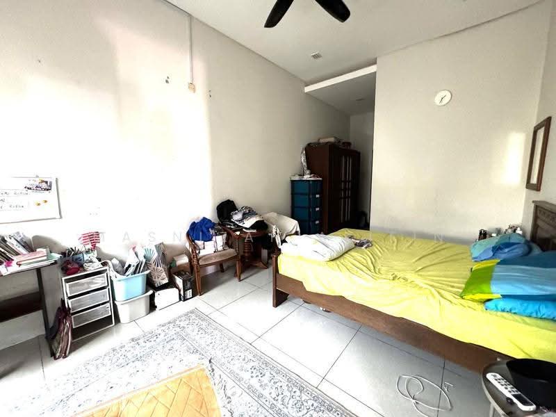 Bungalow House for Sale in Perdana College Heights (Mantin) - Masnizah Arifin - Bedroom - PropertyGuru.com.my