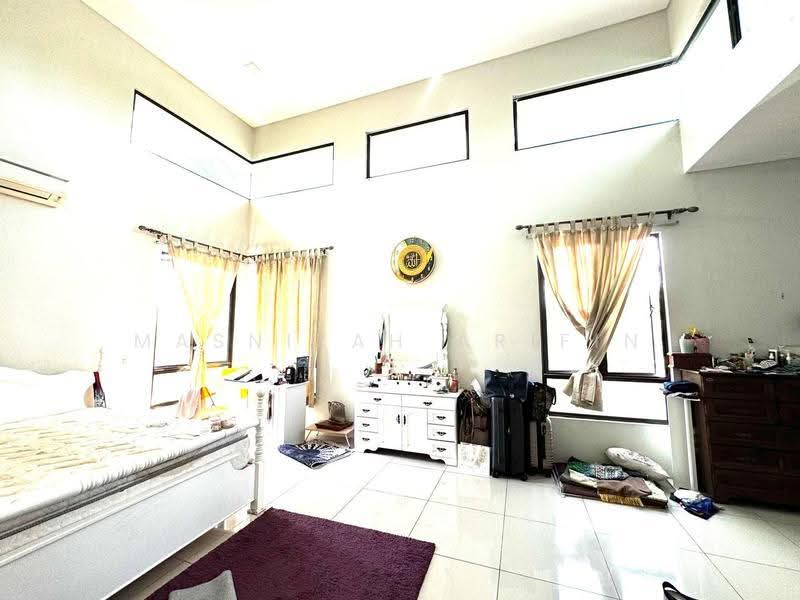 Bungalow House for Sale in Perdana College Heights (Mantin) - Masnizah Arifin - Bedroom - PropertyGuru.com.my