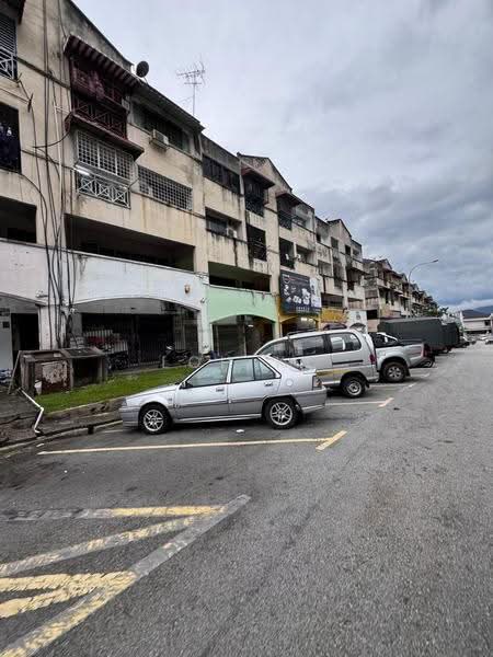 Shop for Rent in Pandan Perdana (Cheras) - Loh KC - Exterior - PropertyGuru.com.my