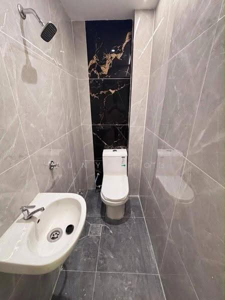 Rumah Teres 2-Tingkat untuk Dijual di Kempas (Johor Bahru) - Suny Sior - Bathroom - PropertyGuru.com.my