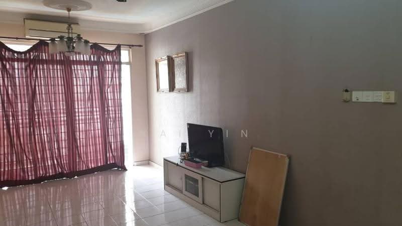 Condominium for Sale at Platinum Hill PV 5 - Kai Yin - Living Room - PropertyGuru.com.my