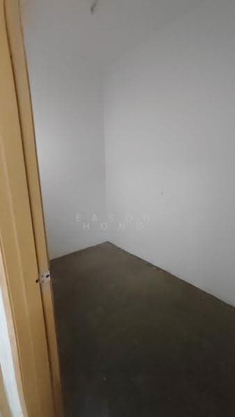 Pangsapuri untuk Disewa di Putra Permai Block C - Eason Hong - Interior - PropertyGuru.com.my