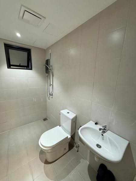 Kediaman Servis untuk Disewa di Sensory Residence @ Southville City - Nick Chin - Bathroom - PropertyGuru.com.my