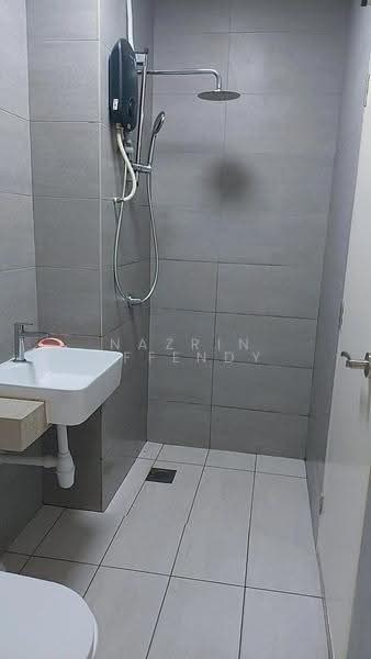 Kediaman Servis untuk Dijual di Habitus @ City of Elmina - Nazrin Affendy - Bathroom - PropertyGuru.com.my