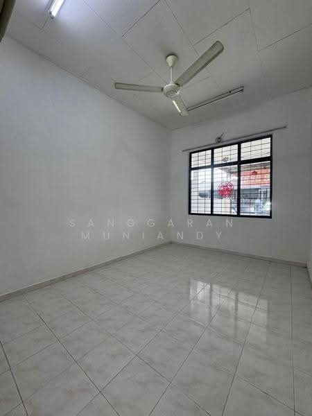 Rumah Teres 1-Tingkat untuk Dijual di Lunas (Kedah) - Sanggaran Muniandy - Bedroom - PropertyGuru.com.my