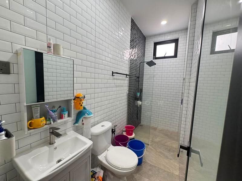 Semi-Detached House for Sale in Austin Heights (Tebrau) - Suenn Low - Bathroom - PropertyGuru.com.my