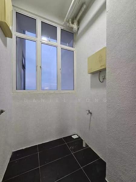 Service Residence for Sale at 8Scape Residence @ Sutera - Daniel Yong - Balcony - PropertyGuru.com.my