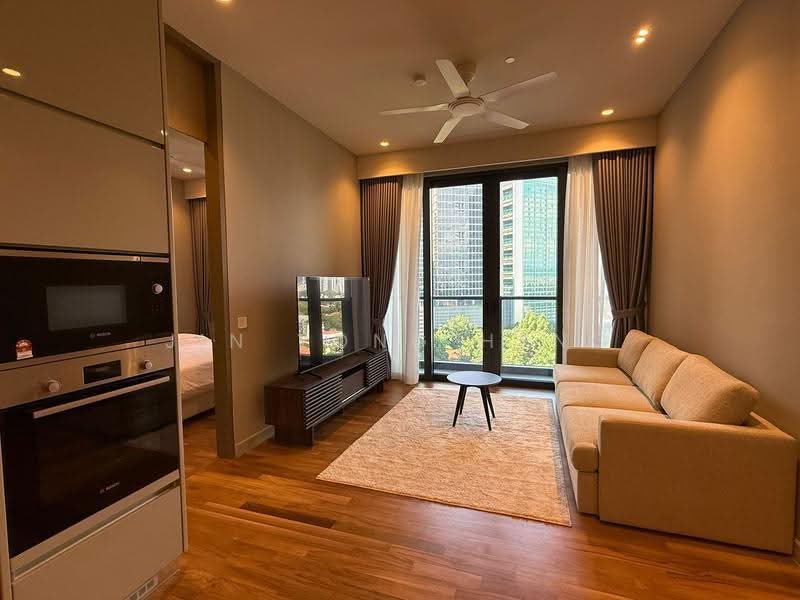 Kediaman Servis untuk Dijual di The Conlay - Jin Yong Heng - Living Room - PropertyGuru.com.my