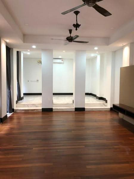 Bungalow House untuk Disewa di Bangsar (Kuala Lumpur) - Gerald Ng - Living Room - PropertyGuru.com.my