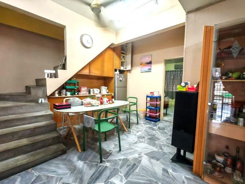 Rumah Teres 1.5-Tingkat untuk Dijual di Kepong Baru (Kepong) - Eliz Chan - Interior - PropertyGuru.com.my