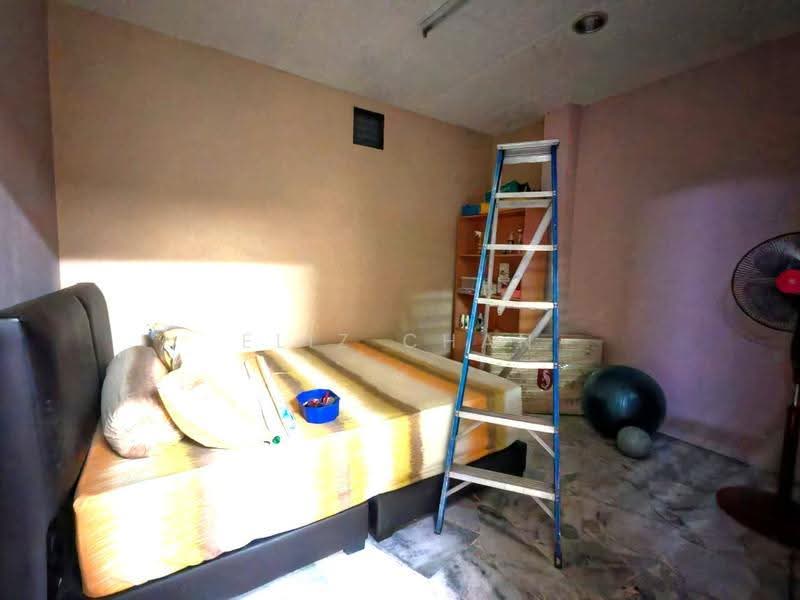 Rumah Teres 1.5-Tingkat untuk Dijual di Kepong Baru (Kepong) - Eliz Chan - Bedroom - PropertyGuru.com.my