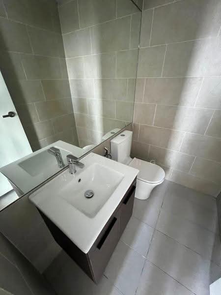 Service Residence for Sale at Residensi Estetik 8 (Est8) - Jenny Ng - Bathroom - PropertyGuru.com.my