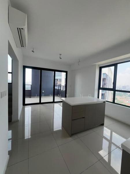Service Residence for Sale at Residensi Estetik 8 (Est8) - Jenny Ng - Kitchen - PropertyGuru.com.my