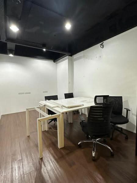 Pejabat untuk Disewa di KL City Centre (Kuala Lumpur) - Kah Hin Lee - Interior - PropertyGuru.com.my