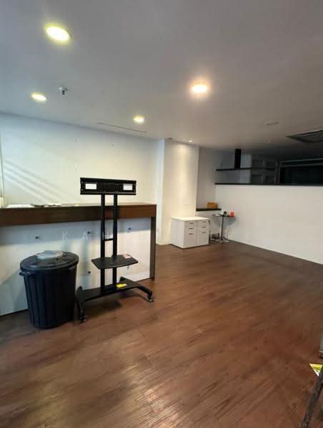 Pejabat untuk Disewa di KL City Centre (Kuala Lumpur) - Kah Hin Lee - Interior - PropertyGuru.com.my