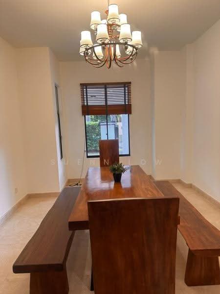 Bungalow House untuk Dijual di Leisure Farm (Gelang Patah) - Suenn Low - Dining Room - PropertyGuru.com.my