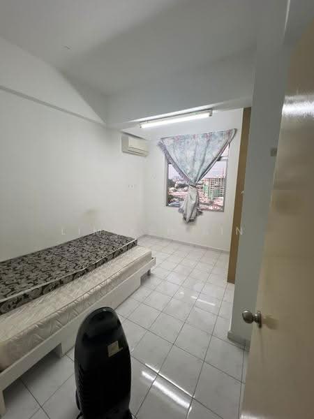 Pangsapuri untuk Disewa di Taman Jubilee Phase 5 - Lim Keh Sin - Bedroom - PropertyGuru.com.my