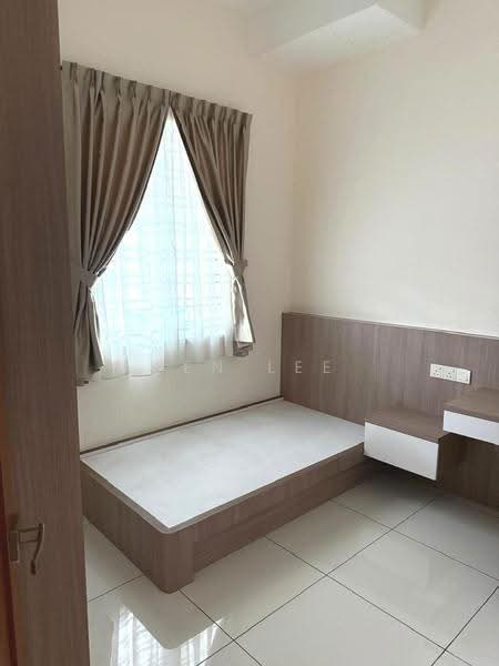 2-storey Terraced House for Rent in Taman Mount Austin (Tebrau) - Ben Lee - Bedroom - PropertyGuru.com.my