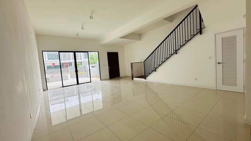 Rumah Teres 2-Tingkat untuk Dijual di Bandar Seri Coalfields (Sungai Buloh) - Ken Chong - Living Room - PropertyGuru.com.my