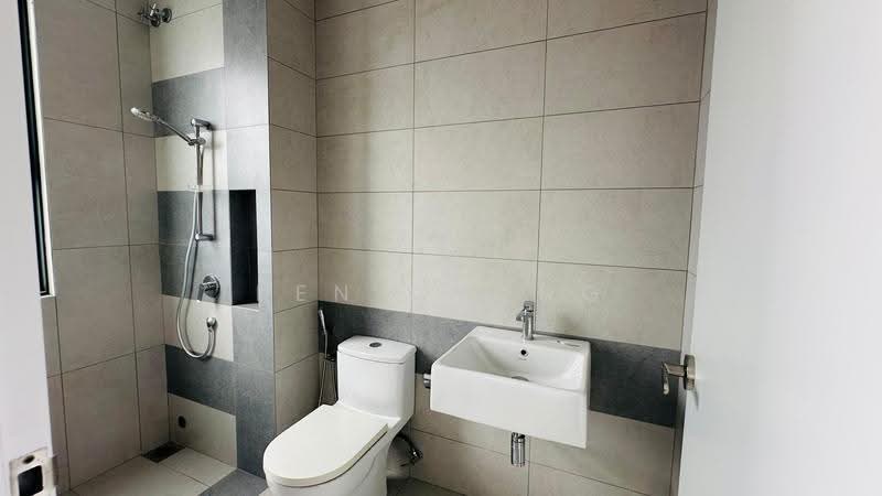 Rumah Teres 2-Tingkat untuk Dijual di Bandar Seri Coalfields (Sungai Buloh) - Ken Chong - Bathroom - PropertyGuru.com.my