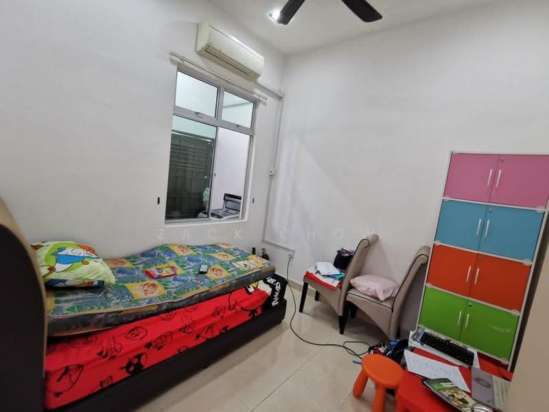Rumah Teres 1-Tingkat untuk Dijual di Taman Bestari Indah (Ulu Tiram) - Zack Chow - Bedroom - PropertyGuru.com.my