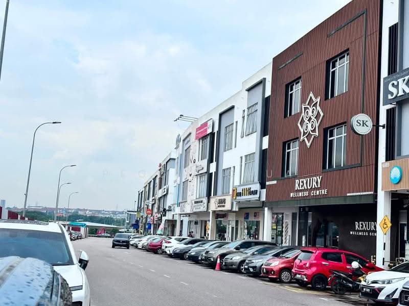Shop / Office untuk Disewa di Austin Crest (Johor Bahru) - Peggie Chua - Exterior - PropertyGuru.com.my