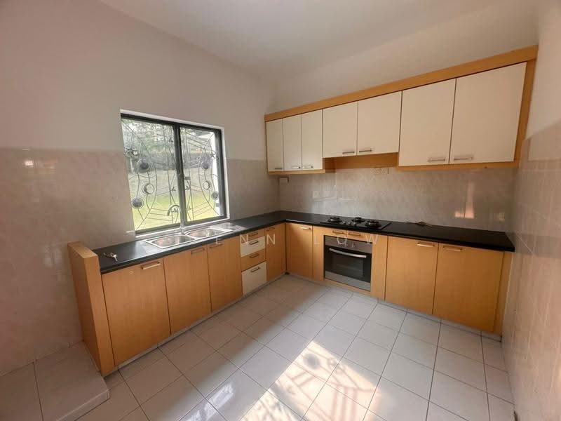 Bungalow House untuk Dijual di Leisure Farm (Gelang Patah) - Suenn Low - Kitchen - PropertyGuru.com.my